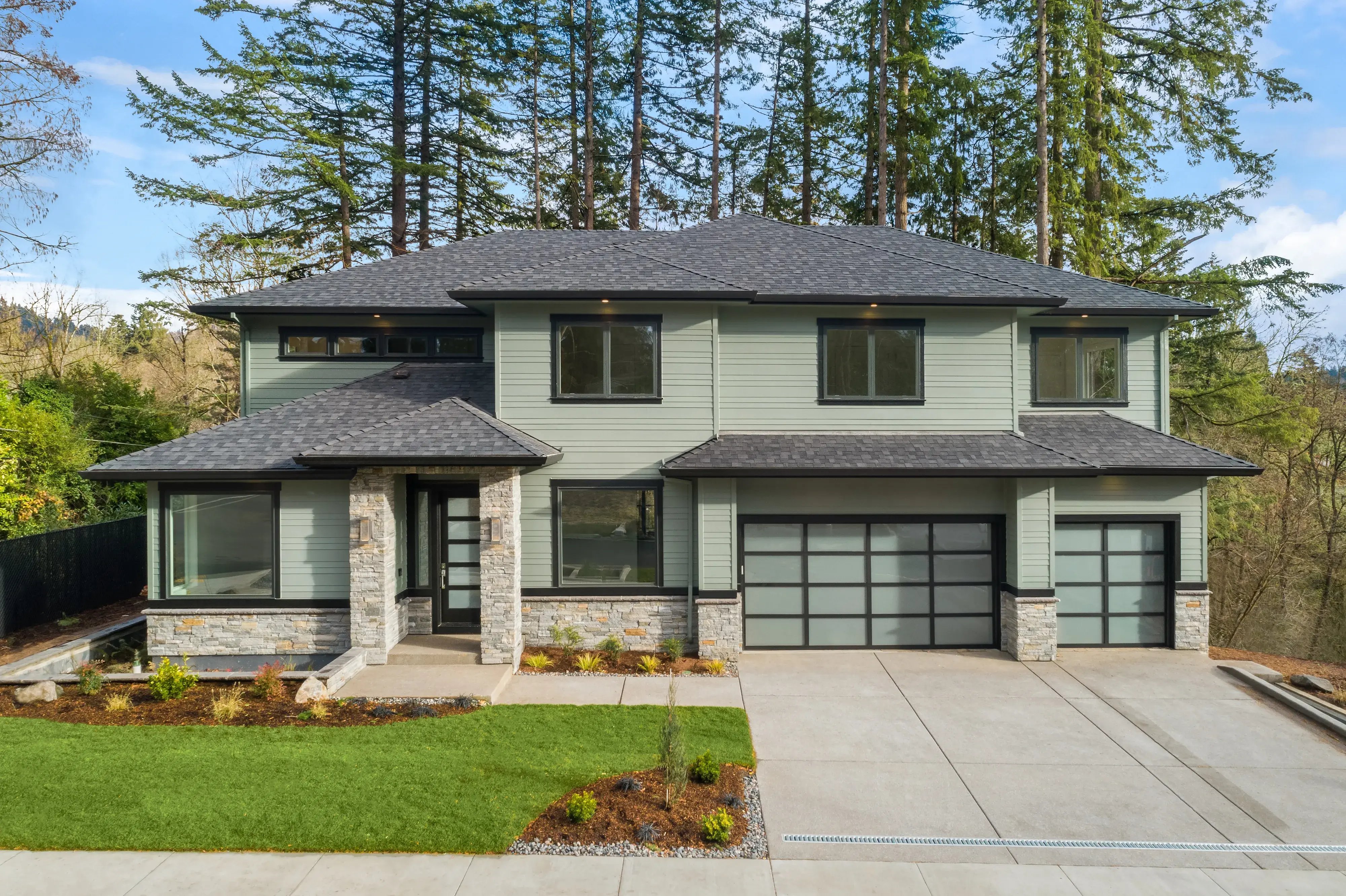 shutterstock_2099826682