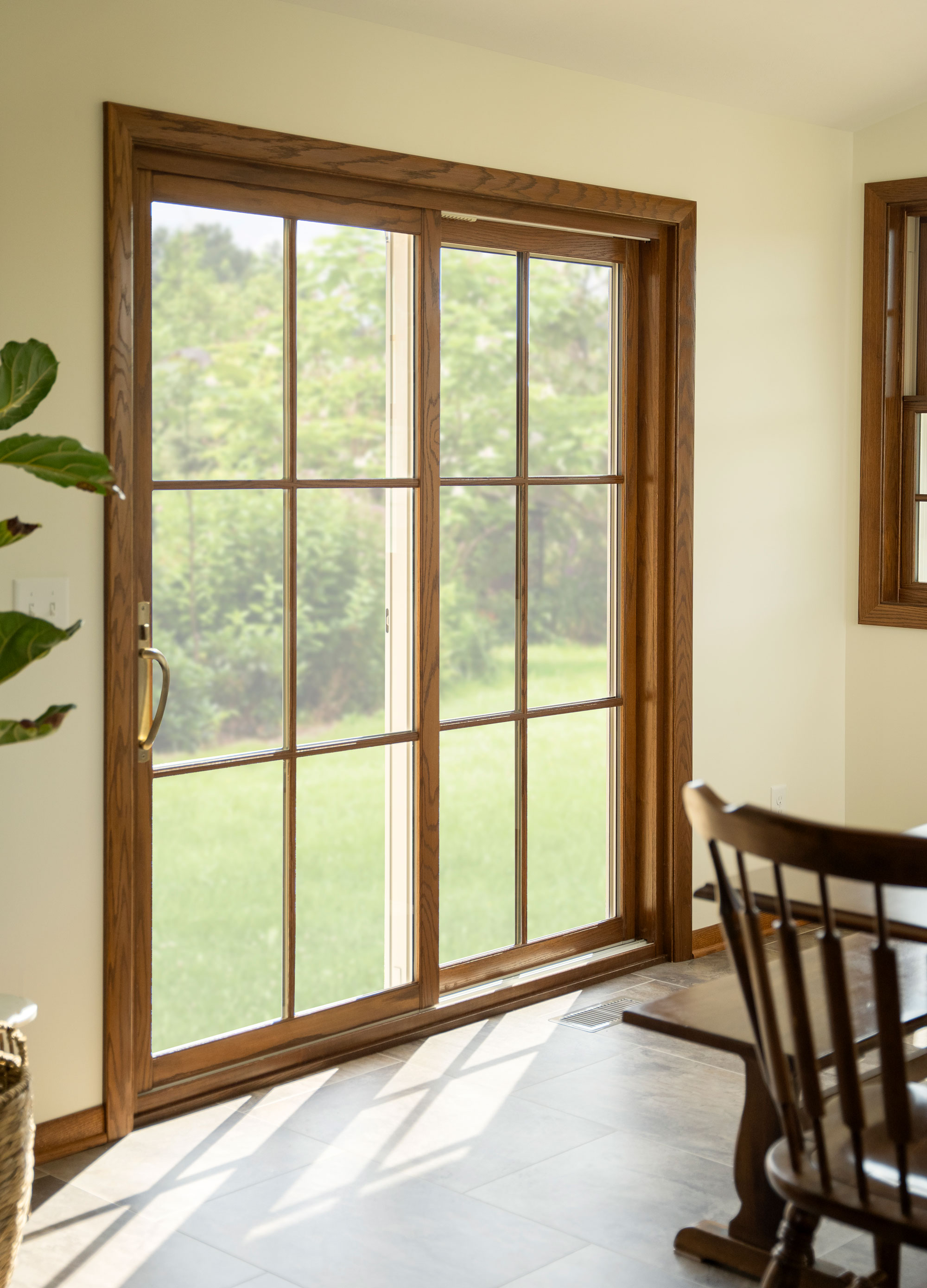 Aeris-2-Lite-Patio-Caramel-Cottage-Grid IHE -web