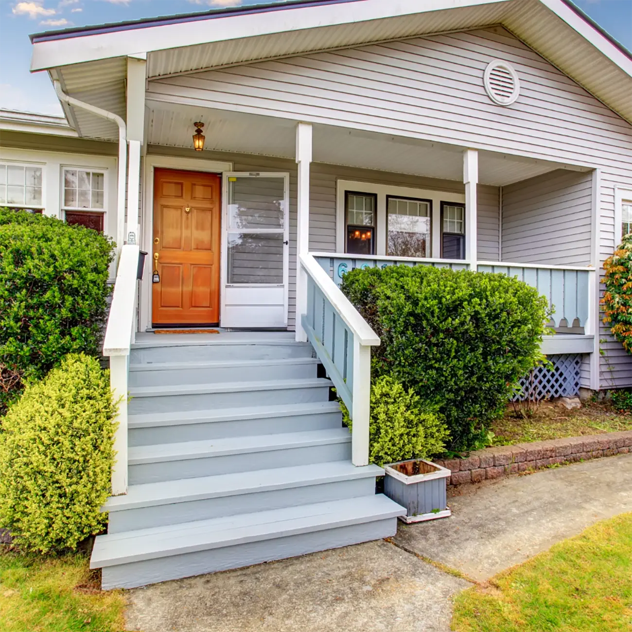 siding + door - IHE - web