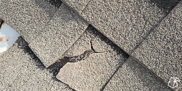 How Does Summer Heat Affect Your Roof - Integrity Home Exteriors - WHEN TO CALL PROFESSIONAL ROOFERS FOR HEAT DAMAGE 740px
